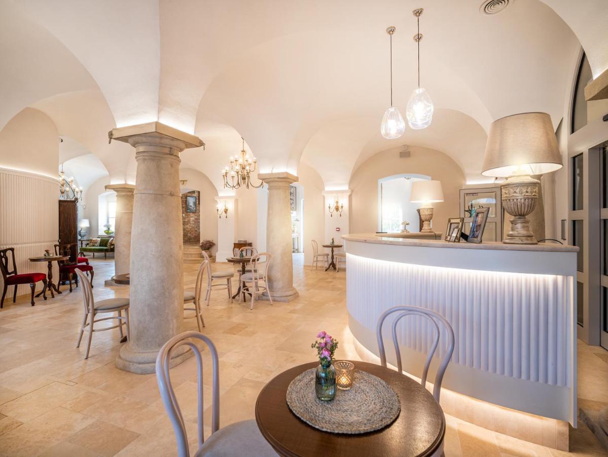 Hotel Arkady Hof Stupava