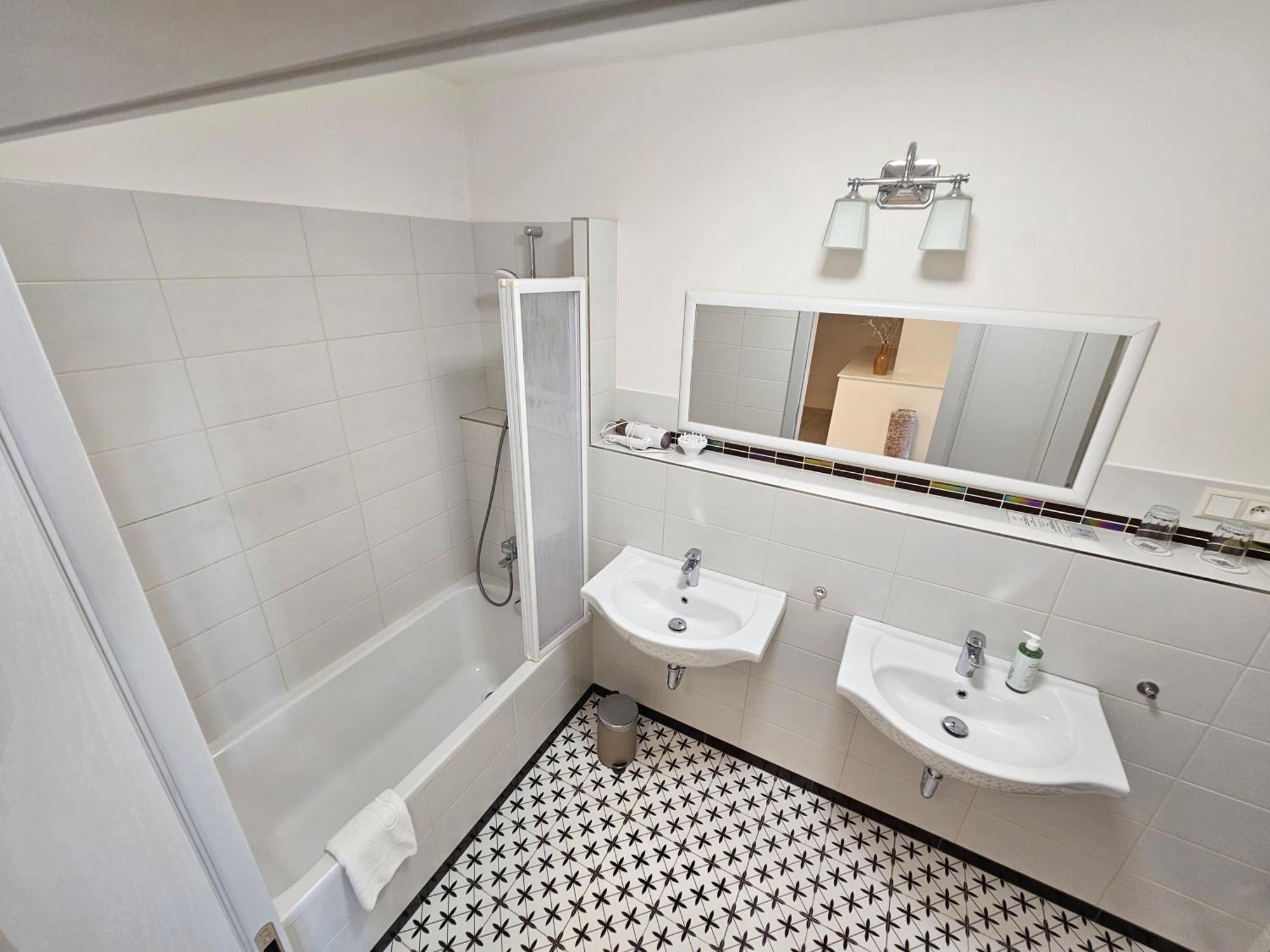 Arkady Hof 4*