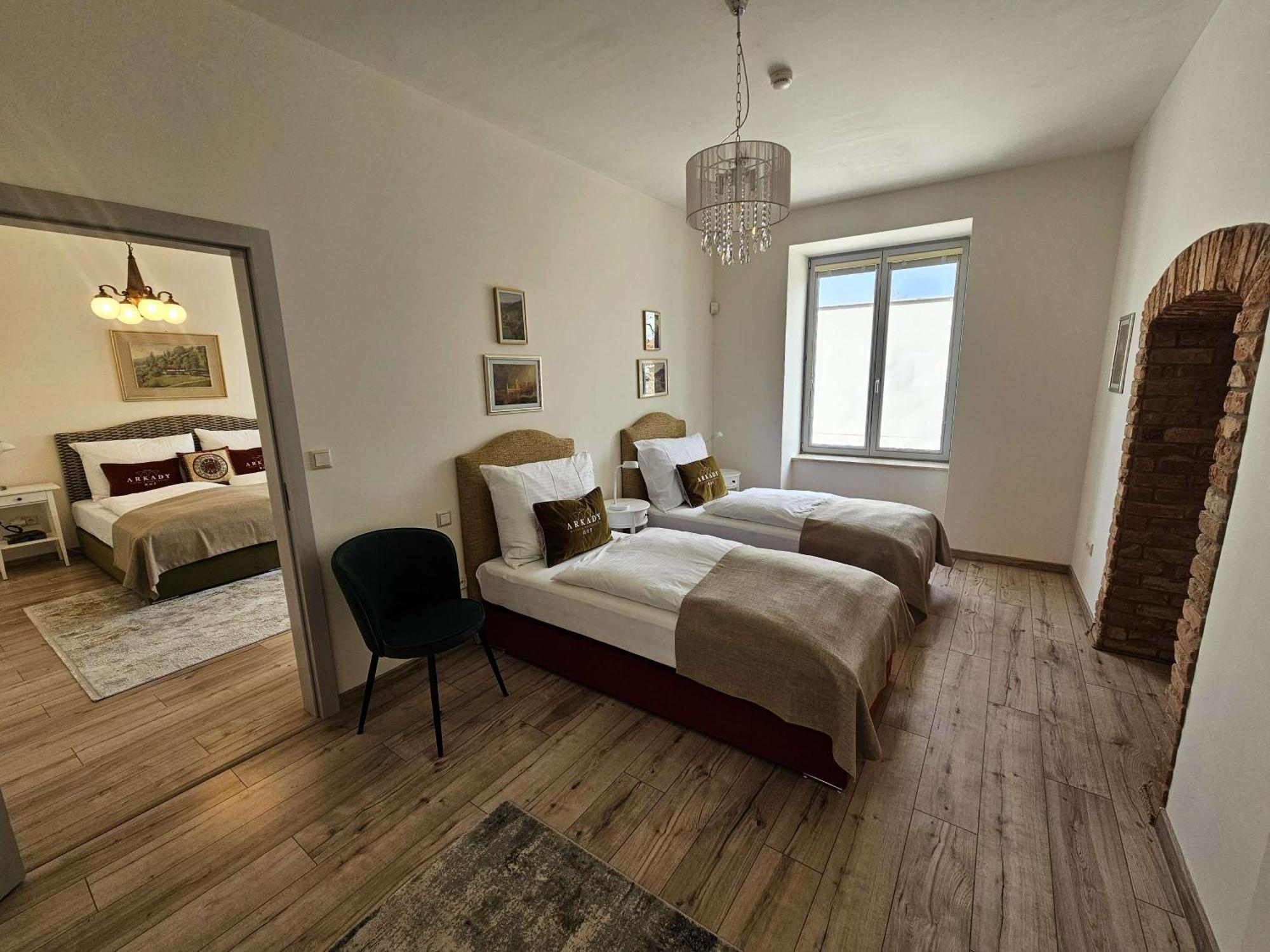 Arkady Hof Hotel