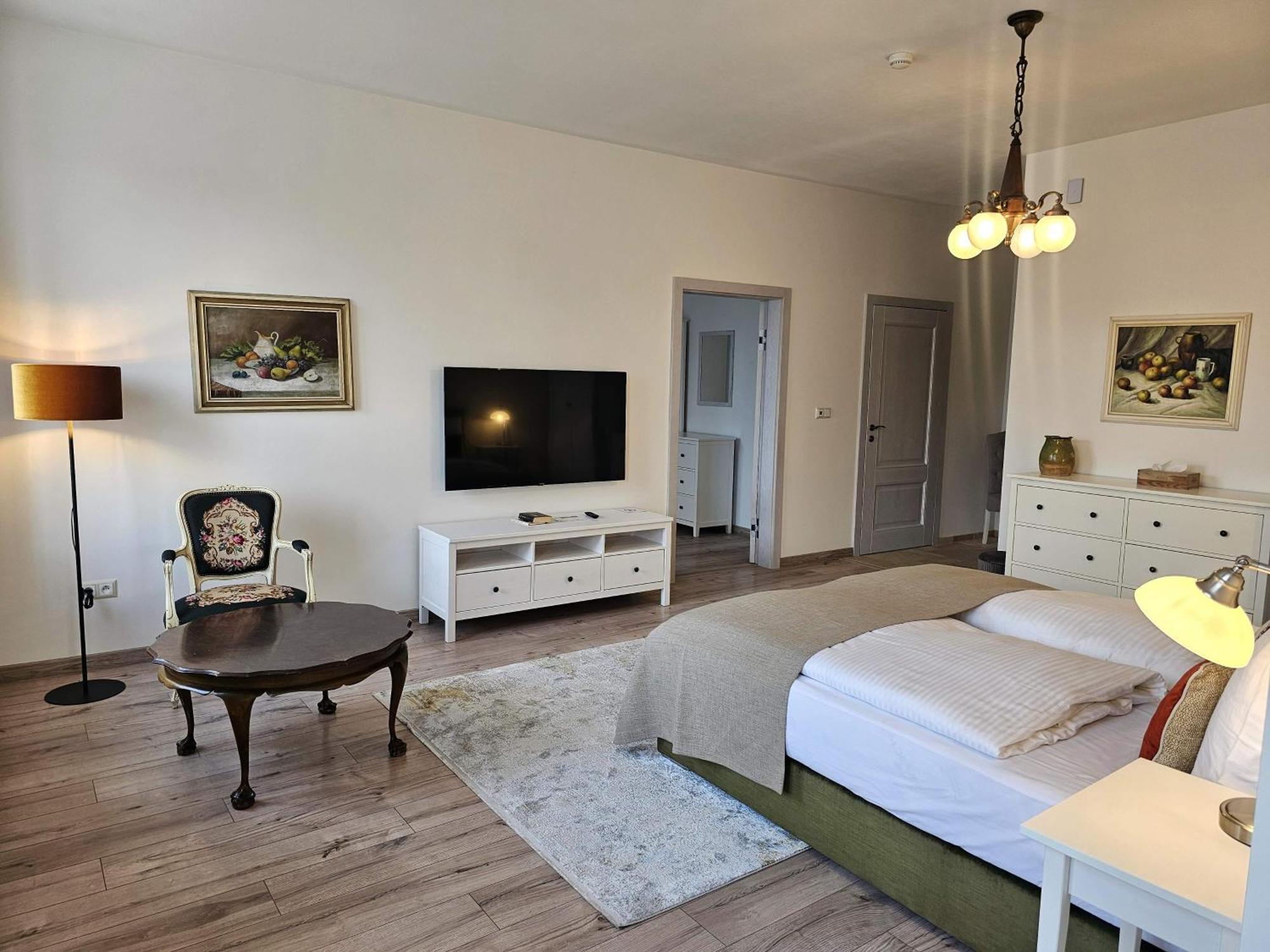 Arkady Hof Hotel